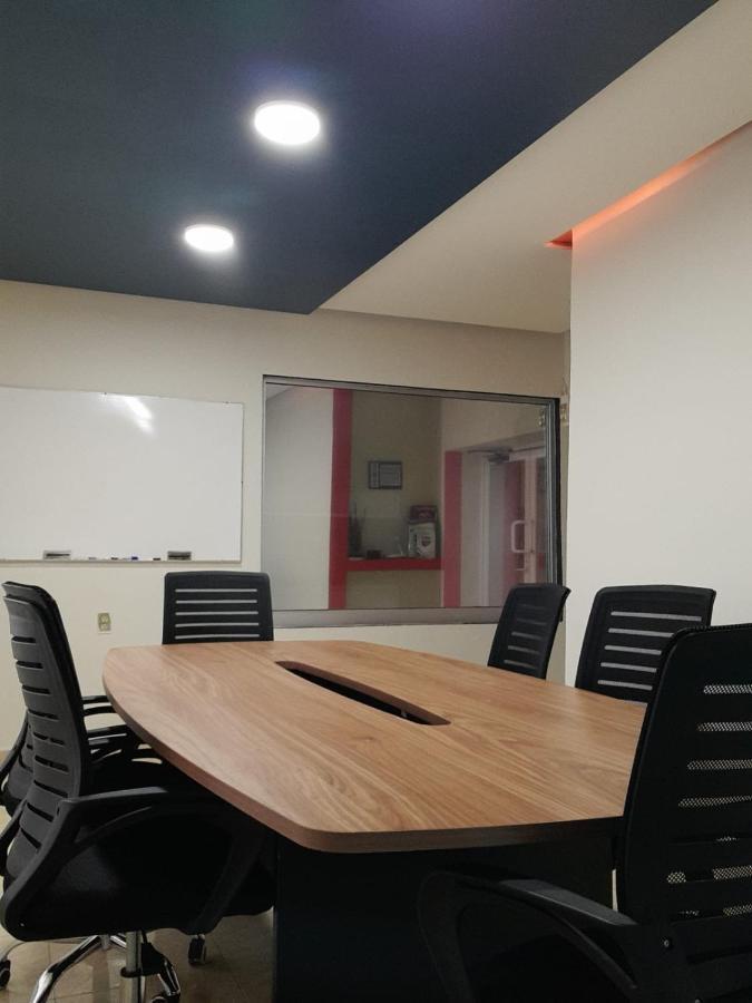 Special Hoestel In Monterrey! Ngoại thất bức ảnh